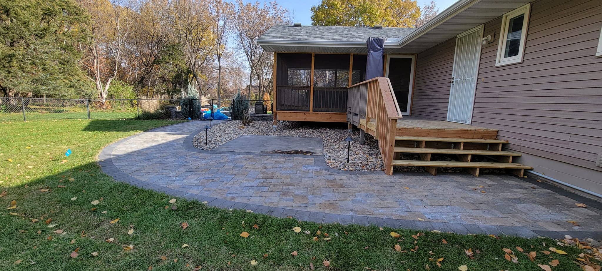 concrete pavers with charcoal colors
